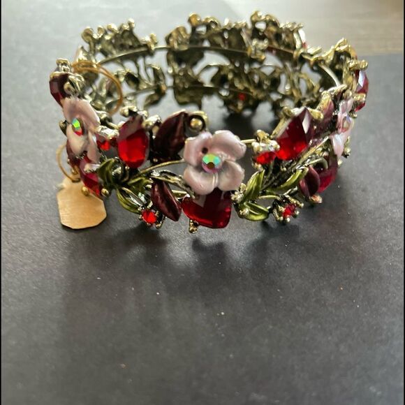Ruby red rhinestone cuff bracelet - Picture 3 of 9